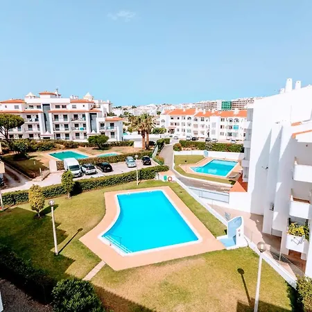 1 Bed With Pool In Albufeira