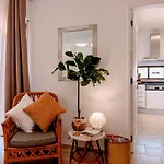 Διαμέρισμα 1 Bed With Pool In