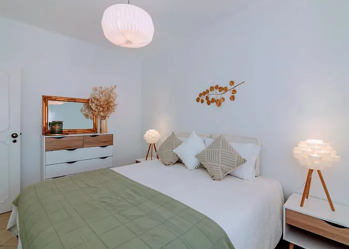 아파트 1 Bed With Pool In